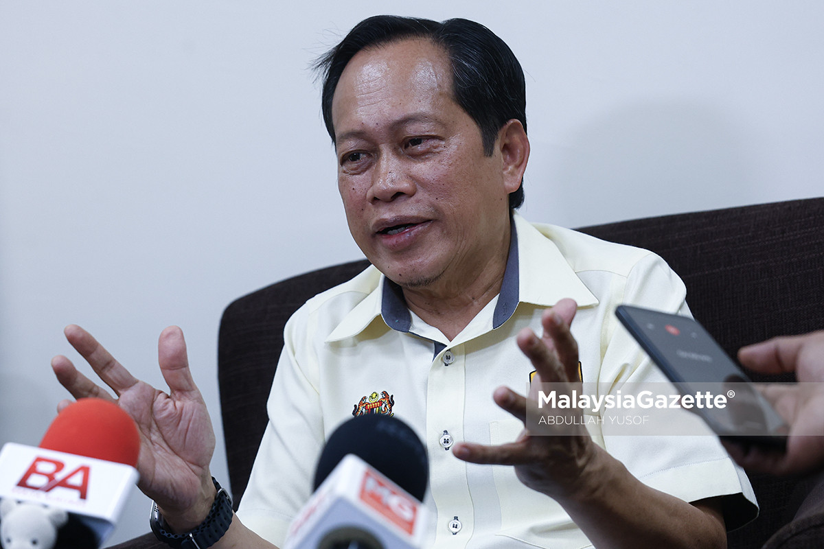 44 projek sakit JKR Related Keyphrase: projek sakit KKR, Ahmad Maslan, projek pembinaan JKR, projek sakit Malaysia, kontraktor projek kerajaan SEO Title: JKR Kesan 44 Projek Sakit Bernilai RM1.95 Bilion Meta Description: JKR mengesan 44 projek sakit bernilai RM1.95 bilion di seluruh negara dengan sektor pendidikan merekodkan jumlah tertinggi melibatkan projek KPM.