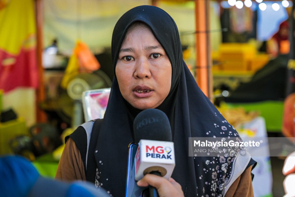Peniaga kekal harga berpatutan, pengunjung berbelanja secara sederhana sempena Aidiladha