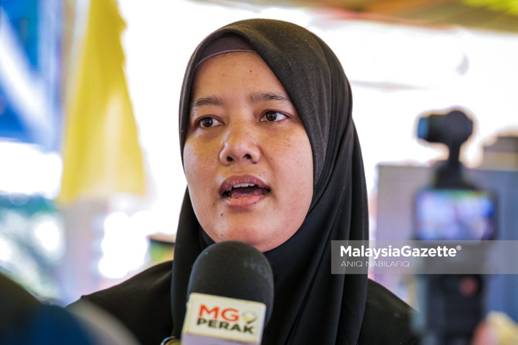 Peniaga kekal harga berpatutan, pengunjung berbelanja secara sederhana sempena Aidiladha