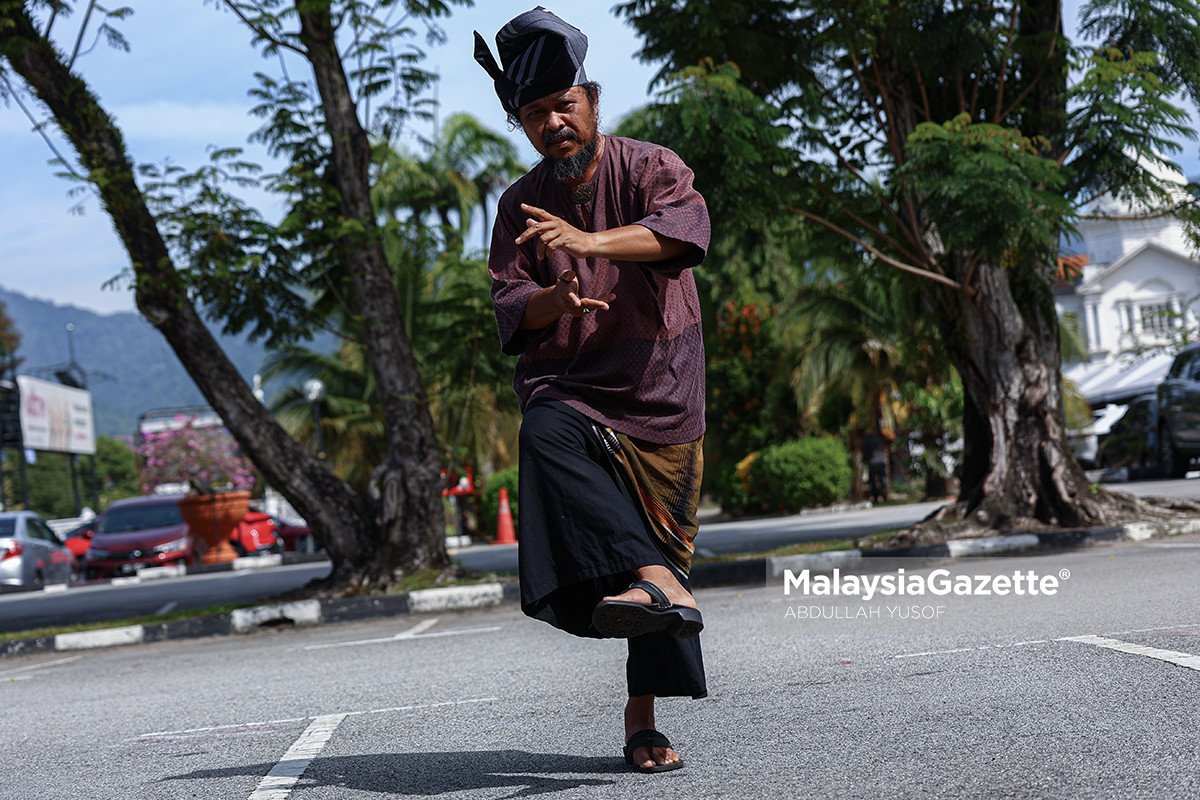 Tanjak Melayu Warisan Melayu Seni pembuatan tanjak Tanjak tradisional Identiti bangsa Melayu Budaya Melayu Perak