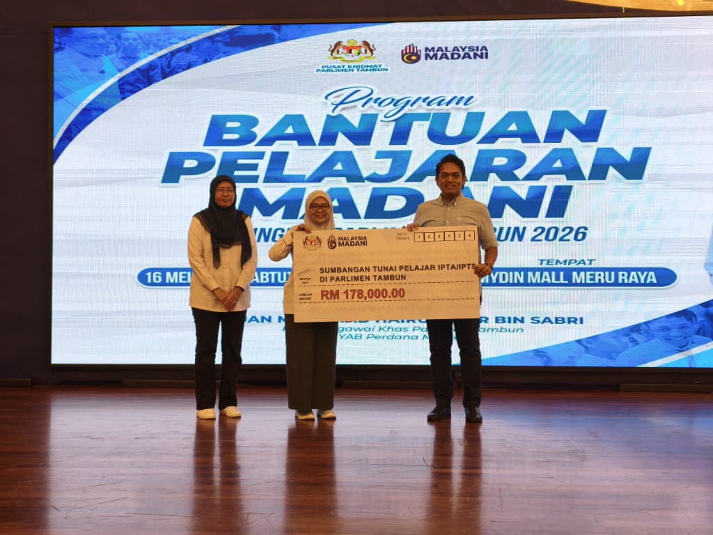 230 pelajar IPT terima bantuan pelajaran MADANI Parlimen Tambun sebanyak RM178,000