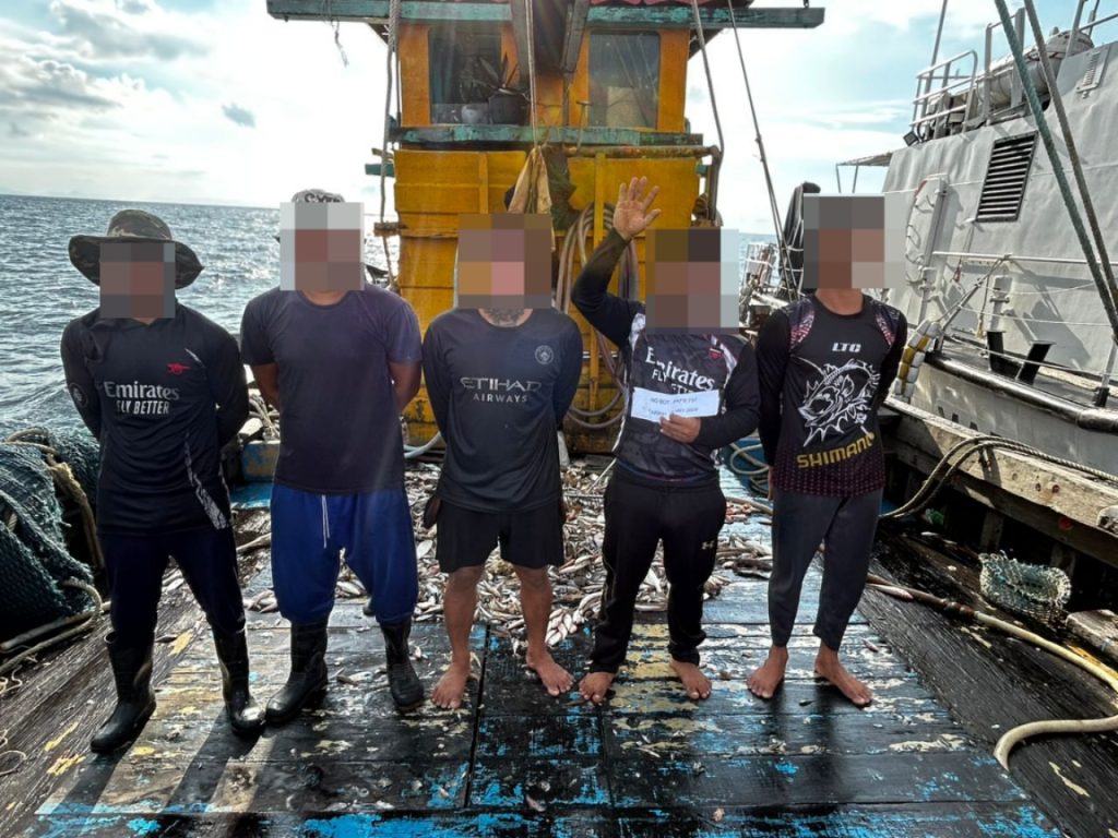 Maritim Perak rampas vesel pukat tunda, hasil laut lebih RM3 juta