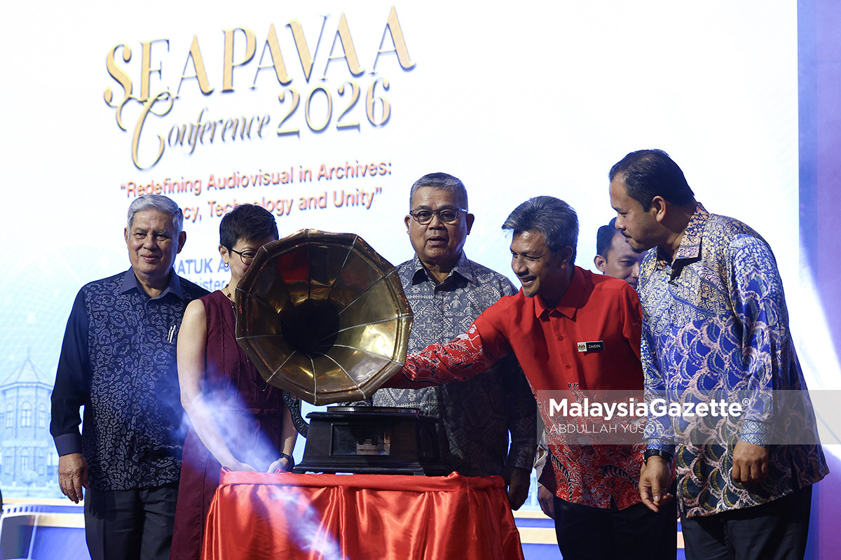 Persidangan SEAPAVAA Ke-30 SEAPAVAA 2026 warisan audiovisual Arkib Negara Malaysia pemeliharaan warisan pengarkiban audiovisual kerjasama serantau pendigitalan arkib teknologi arkibSEAPAVAA 2026, warisan audiovisual, Arkib Negara Malaysia, persidangan arkib audiovisual, Zaidin Mohd Noor, pemeliharaan warisan, teknologi pengarkiban, kerjasama serantau, arkib digital, Aaron Ago Dagang