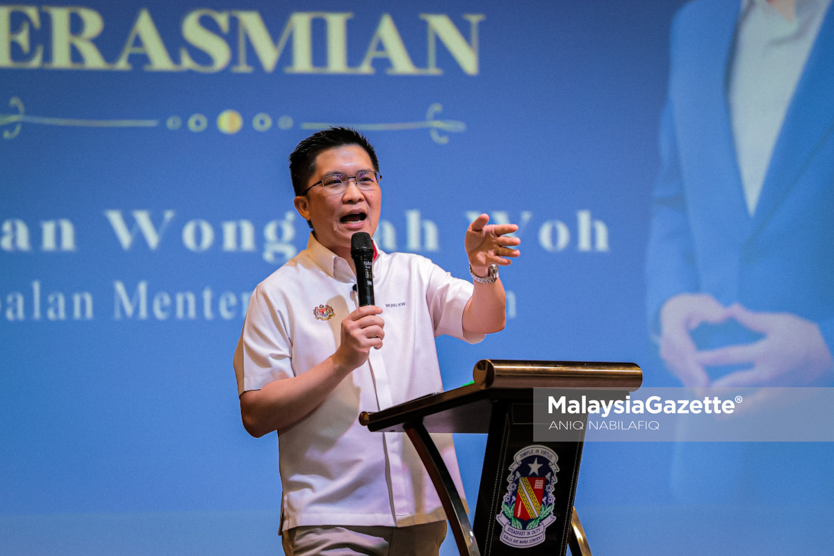 Baucar Buku MADANI RM100 Baucar Buku MADANI 2026, tebus baucar buku Julai, Wong Kah Woh, pelajar KPM, bantuan buku pelajar, Perbadanan Kota Buku, budaya membaca pelajar