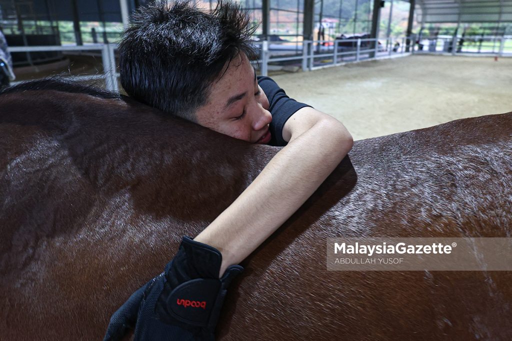 Autisme bukan kekurangan, Rayqal bukti potensi diri dalam sukan berkuda