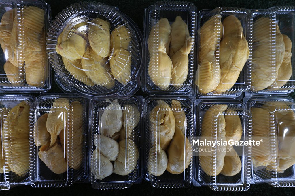 Isu lambakan durian: Duri Hitam, Musang King dijual pada 'harga marhaen'