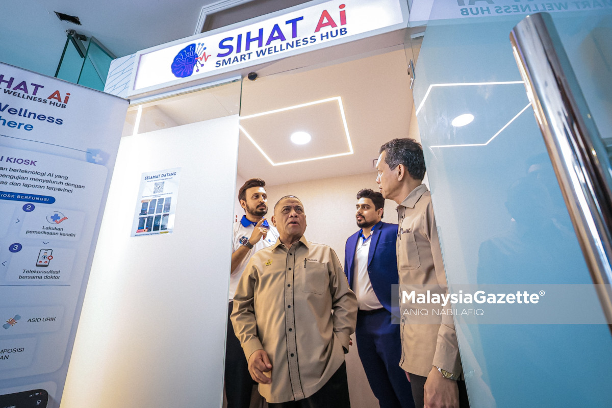 Kios pemeriksaan kesihatan AI Perak Keyphrase Synonyms Kios Kesihatan Pintar Sihat AI, kios kesihatan kendiri Perak, Smart Health Kiosk Sihat AI, pemeriksaan kesihatan berasaskan AI, teknologi AI dalam kesihatan Perak Related Keyphrase Sihat AI Perak Kios kesihatan kendiri Malaysia Digital Perak Corporation Holdings Kesihatan digital Perak Pemeriksaan kesihatan menggunakan AI