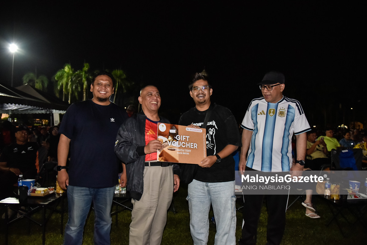 Tayangan final Piala Dunia 2026 Ipoh tayangan skrin besar Piala Dunia 2026 final Piala Dunia 2026 di Ipoh Saarani Mohamad Piala Dunia Dataran Bandaraya Ipoh Piala Dunia nonton final Piala Dunia 2026 Saarani Mohamad tonton Piala Dunia 2026 Dataran Bandaraya Ipoh Sepanyol juara Piala Dunia 2026 Tayangan skrin besar Piala Dunia Majlis Bandaraya Ipoh (MBI)