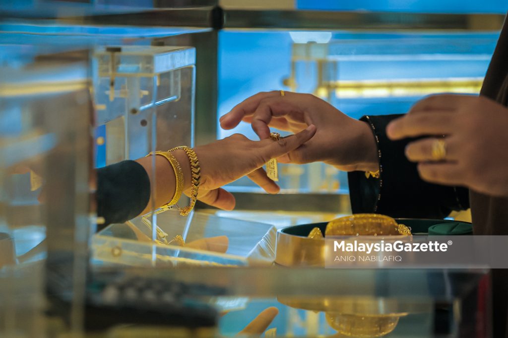 Iqtiyani Ulfa tinggalkan ‘zon selesa‘, cabar diri ceburi perniagaan emas