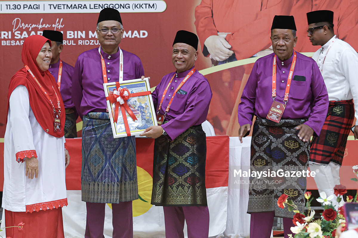 Saarani kemenangan PRN Johor Keyphrase synonyms Saarani Mohamad PRN Johor Kemenangan BN Johor Saarani ingatkan UMNO Perak Kejayaan PRN Johor UMNO Perak persiapan pilihan raya Related keyphrase (5) UMNO Perak Barisan Nasional Johor Saarani Mohamad UMNO Mesyuarat Perwakilan UMNO Bahagian Lenggong Persiapan PRU UMNO Perak