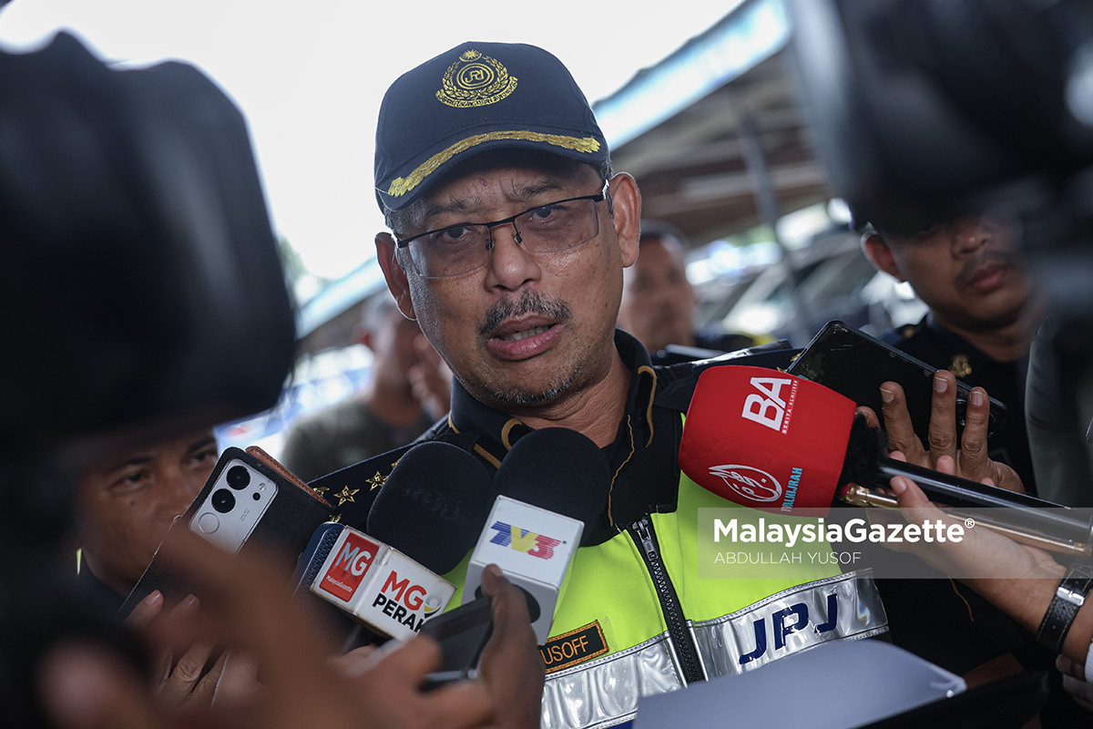 Toyota Alphard antara 206 kenderaan dipandu warga asing disita JPJ Keyphrase Synonyms 206 kenderaan disita JPJ Perak Operasi Pemandu Warga Asing (PeWA) JPJ sita kenderaan warga asing Toyota Alphard disita JPJ operasi JPJ terhadap warga asing Related Keyphrase (5) Operasi PeWA JPJ Perak Kenderaan dipandu warga asing JPJ Perak sita Toyota Alphard Pemandu warga asing tiada lesen Penguatkuasaan JPJ Perak