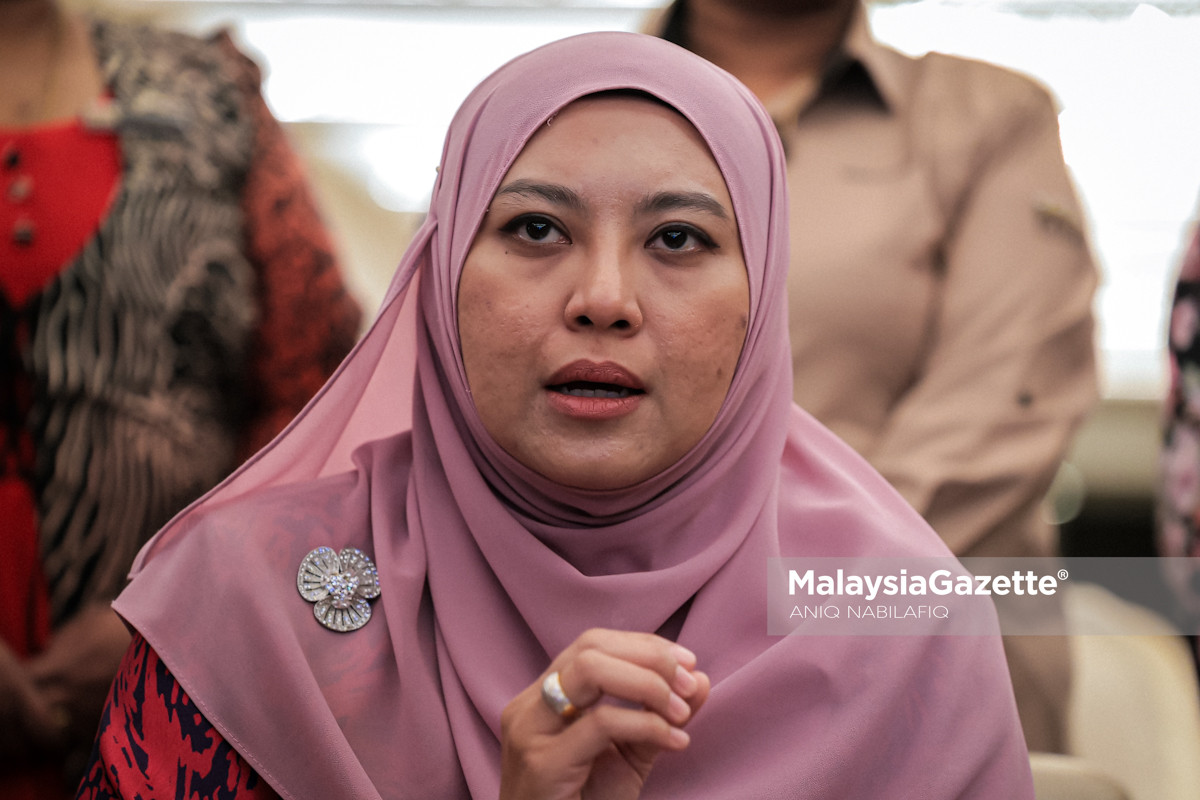 pusat jagaan warga emas Keyphrase synonyms: pusat penjagaan warga emas, pusat jagaan orang tua, pusat penjagaan orang tua, pusat jagaan warga emas seluruh negara Related keyphrase 1: piawaian pusat jagaan warga emas Related keyphrase 2: peraturan pusat penjagaan warga emas Related keyphrase 3: penjagaan warga emas di Malaysia Related keyphrase 4: ekonomi penjagaan warga emas Related keyphrase 5: keselamatan warga emas