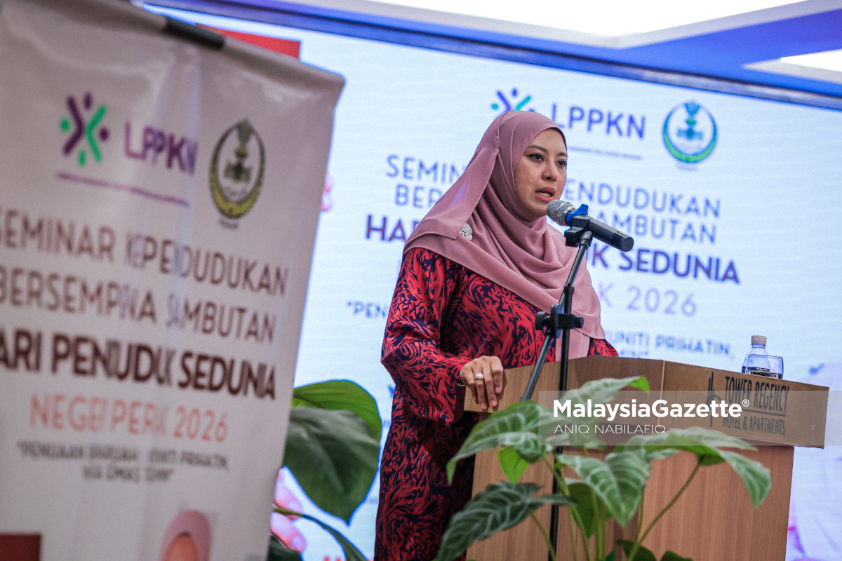 warga emas Perak Keyphrase synonyms: penduduk warga emas Perak, golongan warga emas di Perak, penuaan penduduk Perak, penduduk berusia 65 tahun ke atas di Perak Related keyphrase 1: kadar warga emas Perak Related keyphrase 2: Kampar daerah tertinggi warga emas Related keyphrase 3: penuaan penduduk Perak Related keyphrase 4: jumlah warga emas di Perak Related keyphrase 5: ekonomi penjagaan warga emas