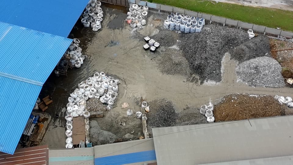 Tiga kilang proses e-waste secara haram diserbu, rampasan RM9.39 juta