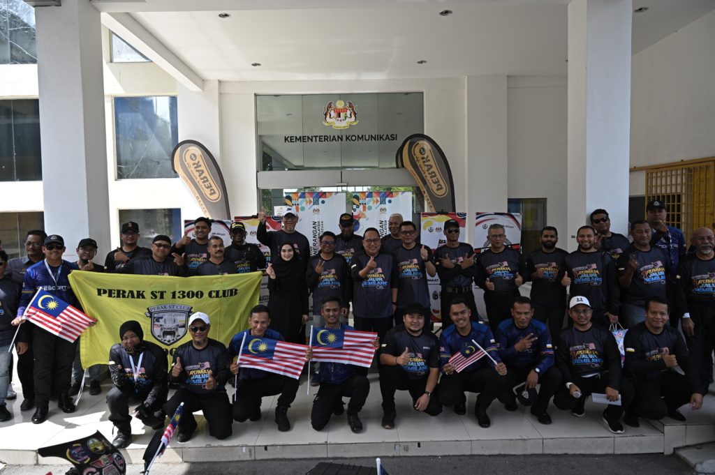 Jelajah 1 Rumah 1 Jalur Gemilang semarak patriotisme di 12 daerah Perak