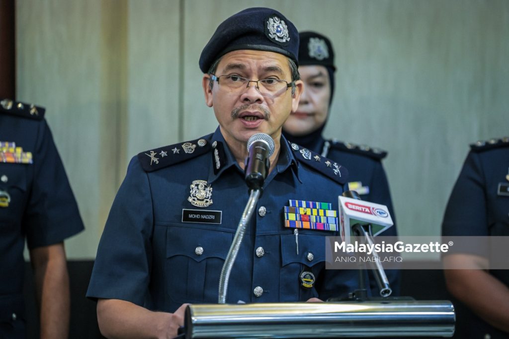 Kantoi guna setem cukai palsu, arak, bir lebih RM313,000 disita