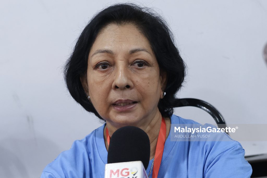 Warga emas jana pendapatan, bina keyakinan menerusi ‘Bazaar by Seniors’