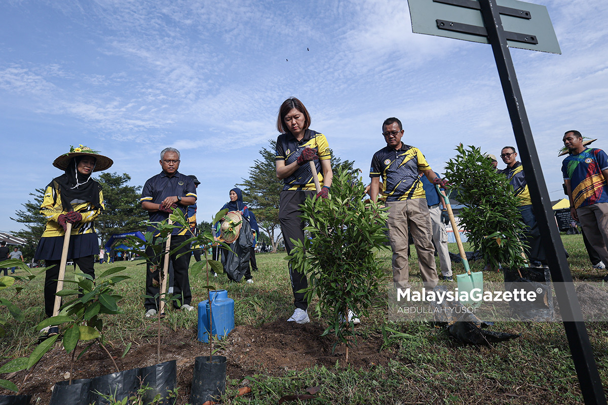 sisa pepejal Perak Keyphrase synonyms: penghasilan sisa pepejal, pengurusan sisa pepejal Perak, sisa pepejal di Perak, pengurangan sisa pepejal Related keyphrases — 4 untuk Yoast Premium: pengurangan sisa pepejal pengasingan sisa kitar semula Perak Hari Cuci Malaysia Perak Related keyword tambahan: pengurusan sampah di Perak