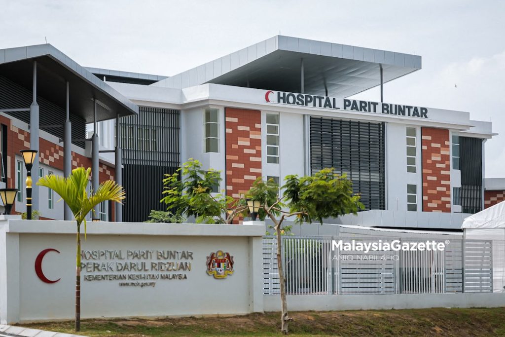 Sultan Perak berkenan rasmi Hospital Pasir Buntar