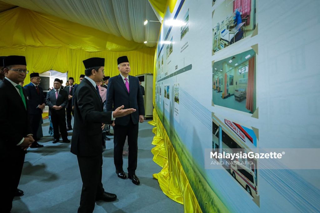 Sultan Perak berkenan rasmi Hospital Pasir Buntar