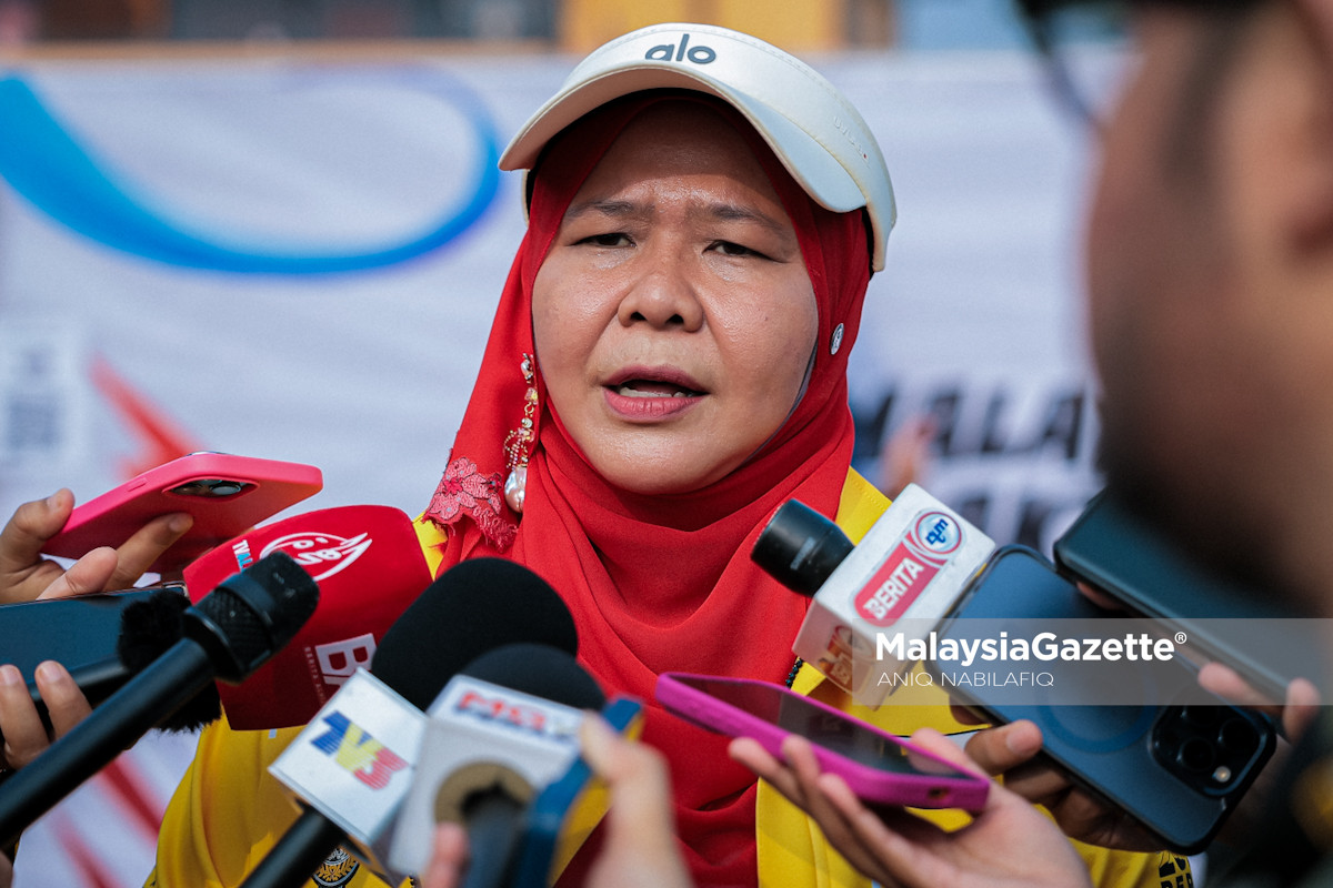 Cuti bersalin 98 hari Keyphrase synonyms: Cuti bersalin Belanjawan 2027, tempoh cuti bersalin, cuti bersalin 2027, populasi menua Perak Related keyphrases (5): Cuti bersalin maksimum 98 hari Belanjawan 2027 Populasi menua di Perak Kadar kesuburan Perak Datuk Salbiah Mohamed