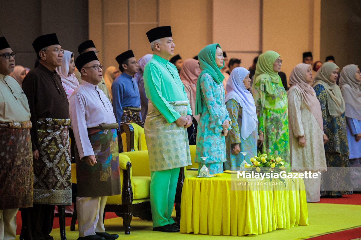 Sultan Nazrin Muizzuddin Shah Sultan Perak sampaikan anugerah pendidikan 124 penerima anugerah pendidikan Islam Jabatan Agama Islam Perak JAIPk pelancaran manual MUKMIN Perak Anugerah Pendidikan Islam Perak 2026, Majlis Kecemerlangan Pendidikan Islam Perak, anugerah pendidikan Islam negeri Perak Anugerah Kecemerlangan Pendidikan Islam Perak 2026