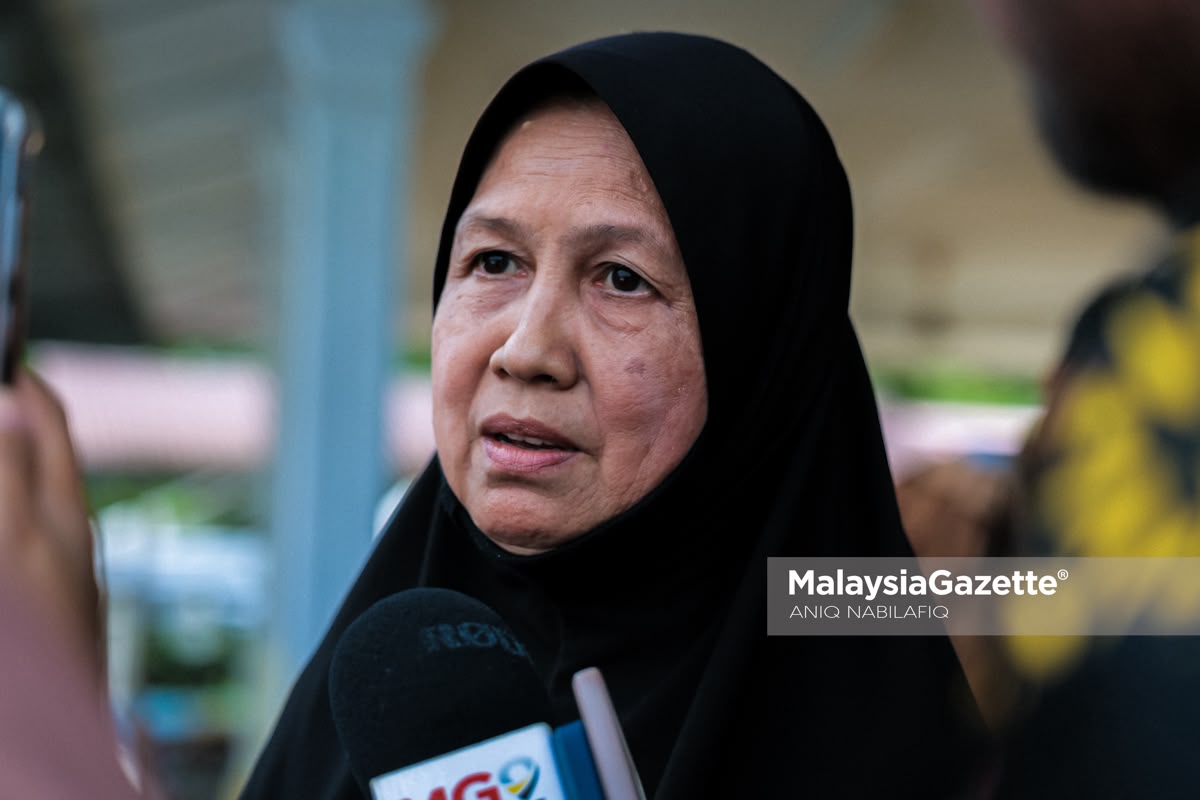 gangguan lalat di Kampar masalah lalat di Kampar, gangguan lalat di Changkat Tualang, lalat di Redang Sawa, masalah lalat di kampung, aduan penduduk mengenai lalat masalah lalat di Changkat Tualang gangguan lalat di Redang Sawa penduduk Kampar gangguan lalat pendapatan peniaga merosot akibat lalat baja najis ayam punca lalat